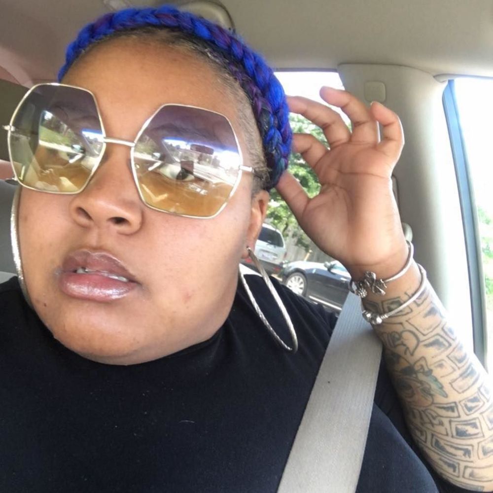 Meet your Posher, Moochie