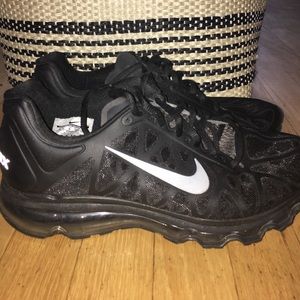 Women's Nike Airmax!!