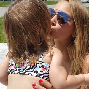 Meet your Posher, Lori