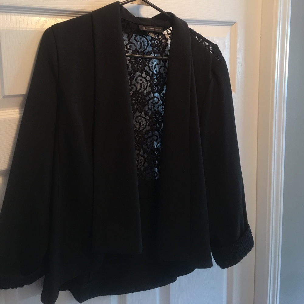 Dress jacket with lace details