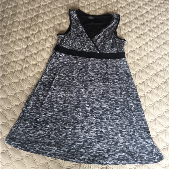 Tek Dresses
