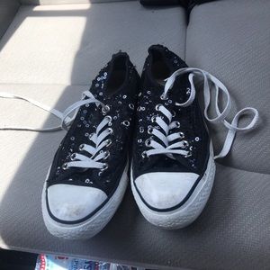 Sequin black converse size 6.5