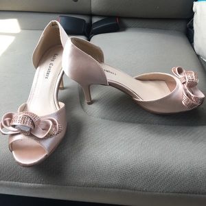 Blush heels BRAND NEW