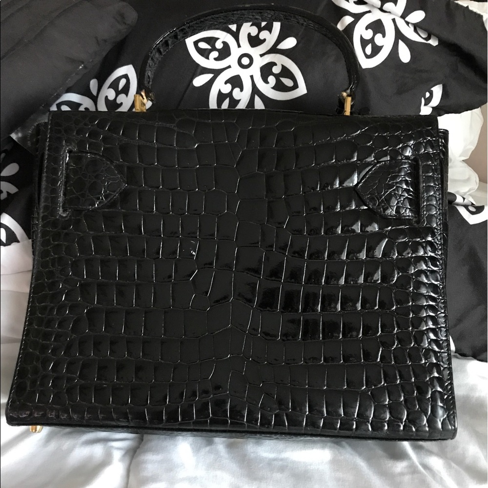 Versace Handbag - Picture 2 of 2