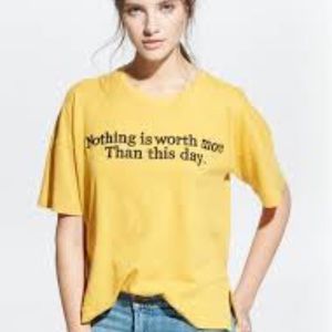 MNG graphic stitched tee