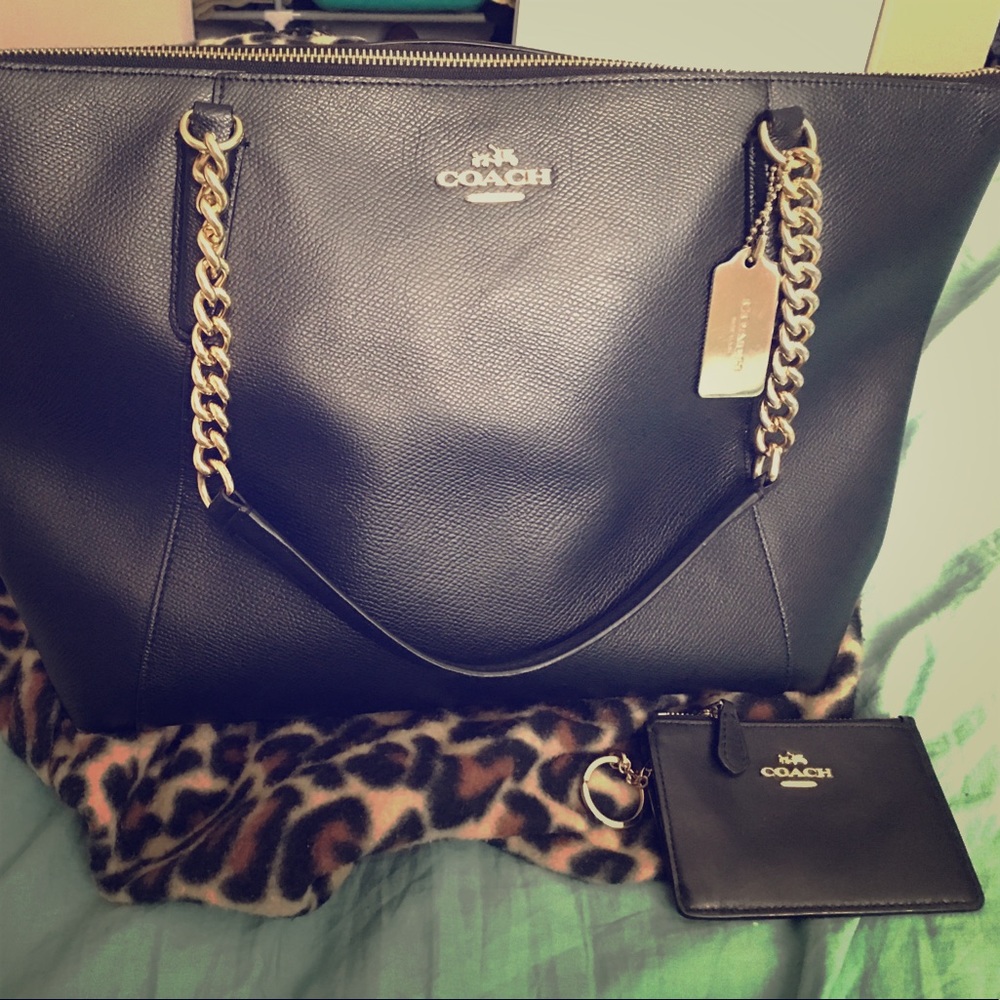 Coach-AVA-Chain-Tote-in-Crossgrain-Leather