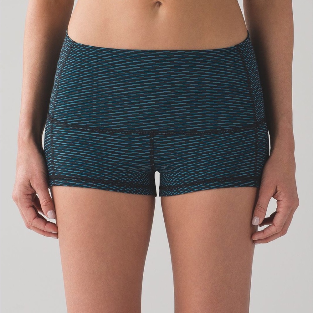 NWT Lululemon Wunder Shorts 2" Indian Ocean Size 8