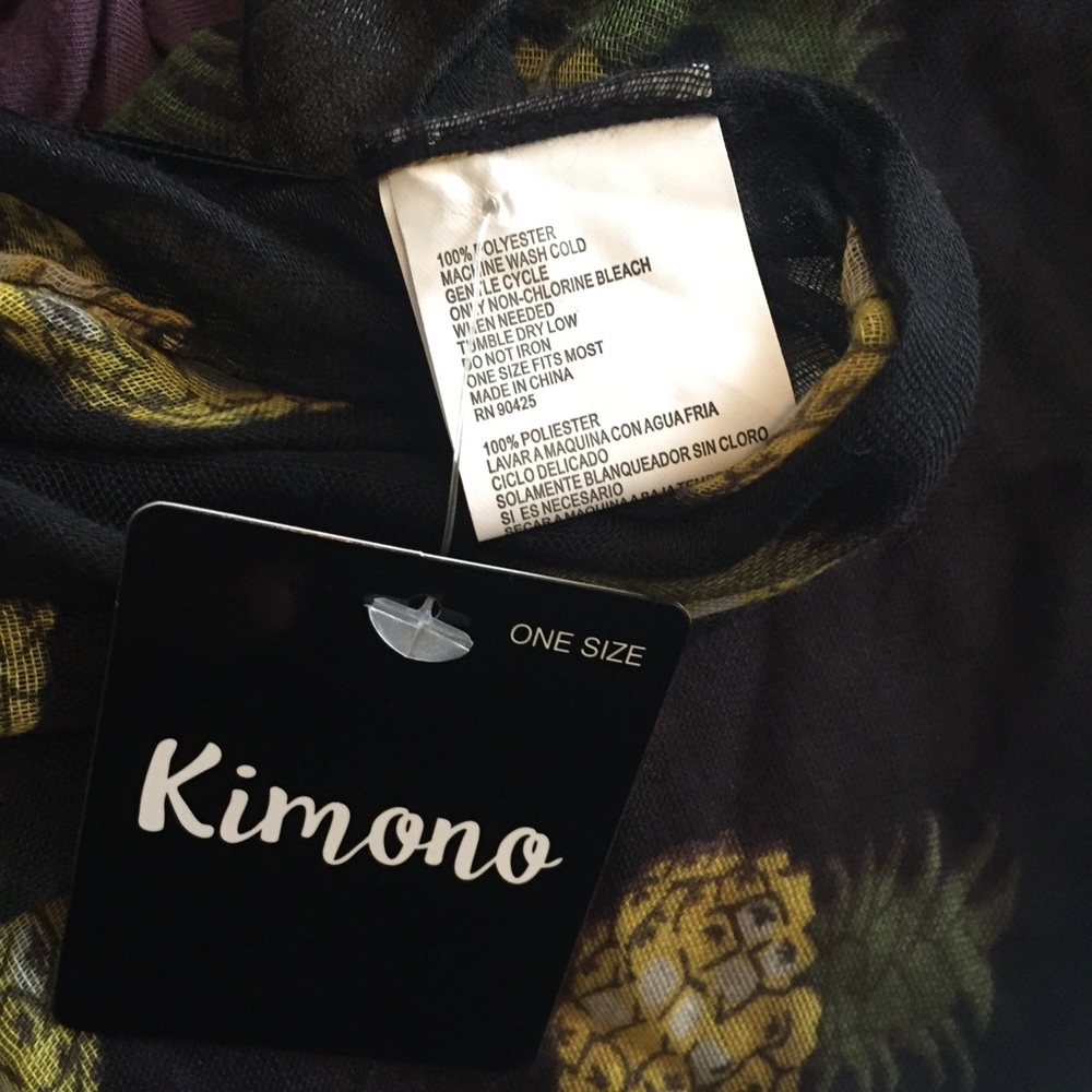 ❗️1 left❗️5 ⭐️ Pineapple Kimono - Picture 6 of 6