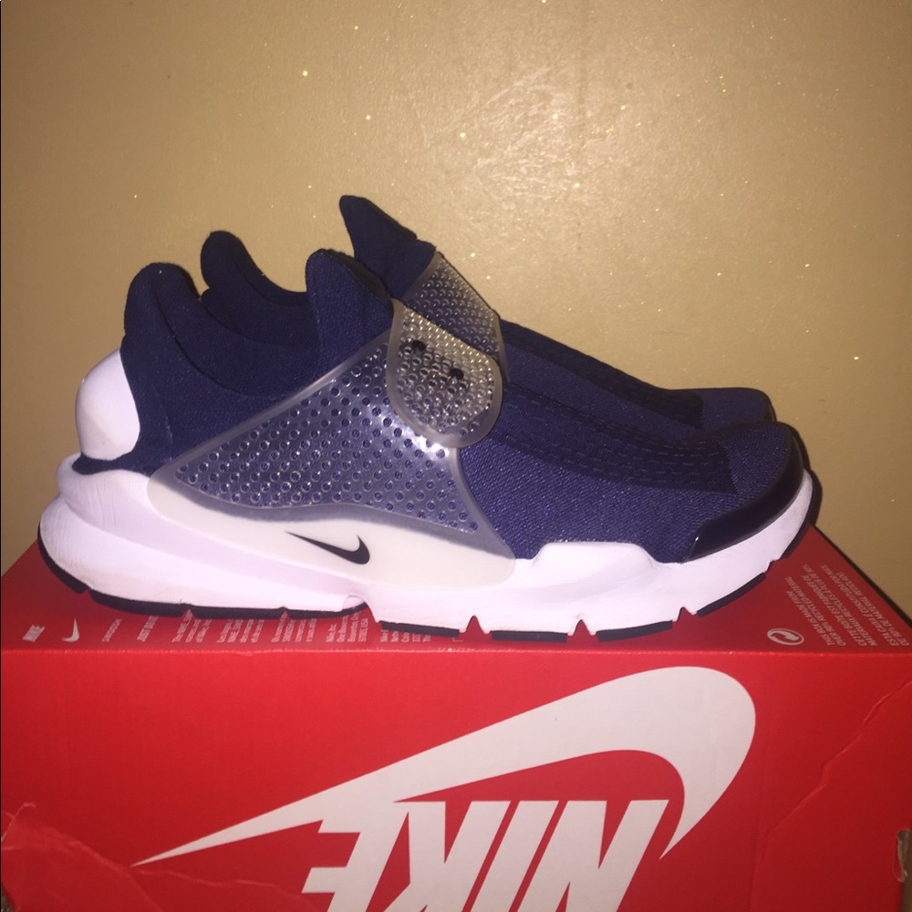 Nike sock dart
