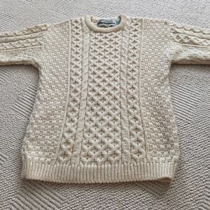 Irish wool sweater for 8-11 years old NEVER WORN