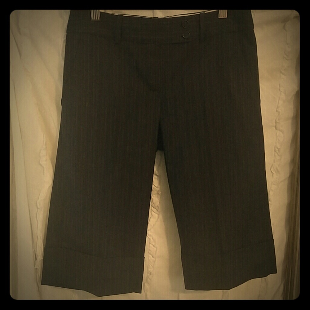 BCBG MAXAZRIA DRESS SHORTS