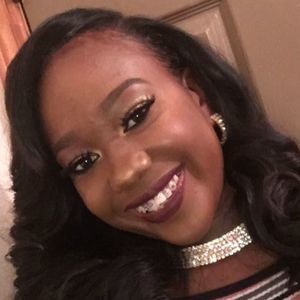 Meet your Posher, Doneshia