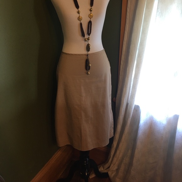 Skirt - Picture 1 of 3