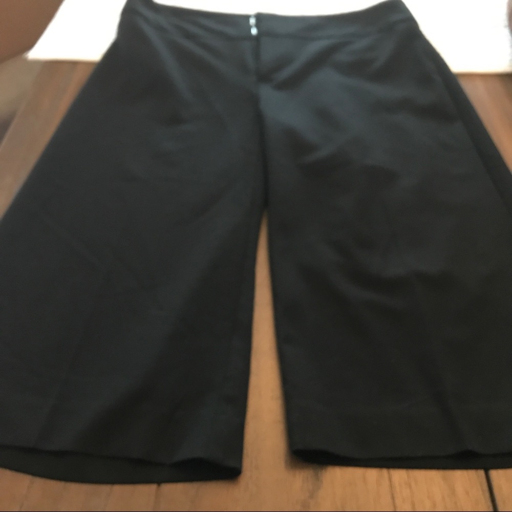 Karen Kane Black Crop Pants Wide Bottom