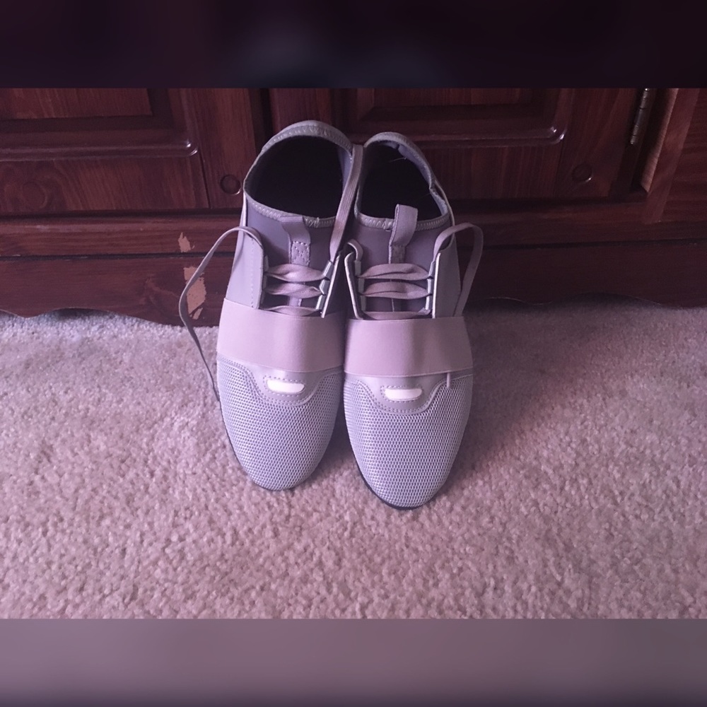 Balenciaga inspired runners Women's sz 40 designer