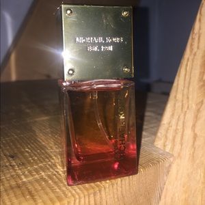 michael kors perfume