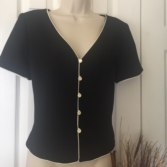 Evan Picone Tops - 🖤HP🖤Vintage Evan Picone dress top