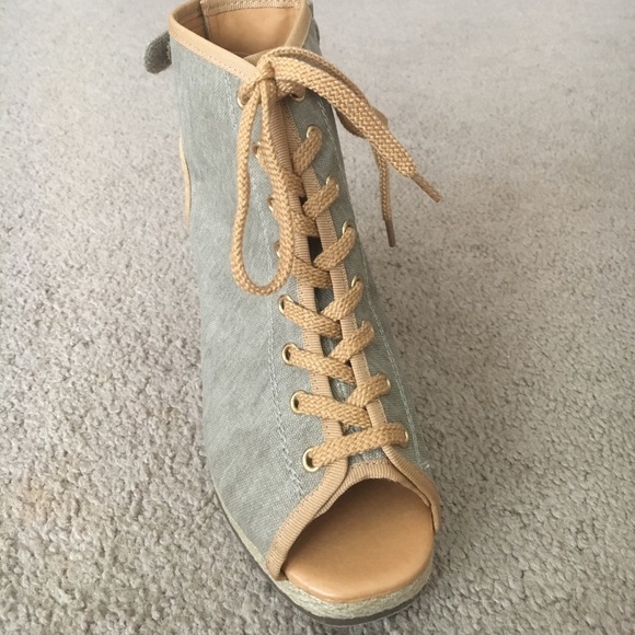 a.n.a Wedge Heel Sandals BRAND NEW - Picture 3 of 5