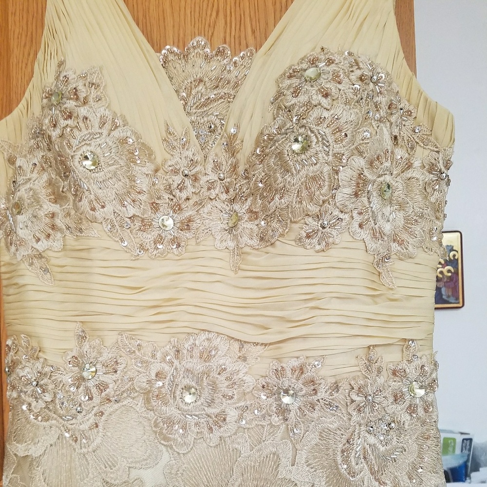 Lara design dress