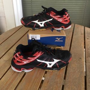 MIZUNO WAVE LIGHTNING Z