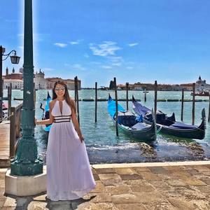 Meet your Posher, Karen