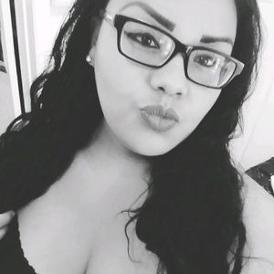 Meet your Posher, Ersula