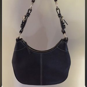 Dooney & Bourke Purse