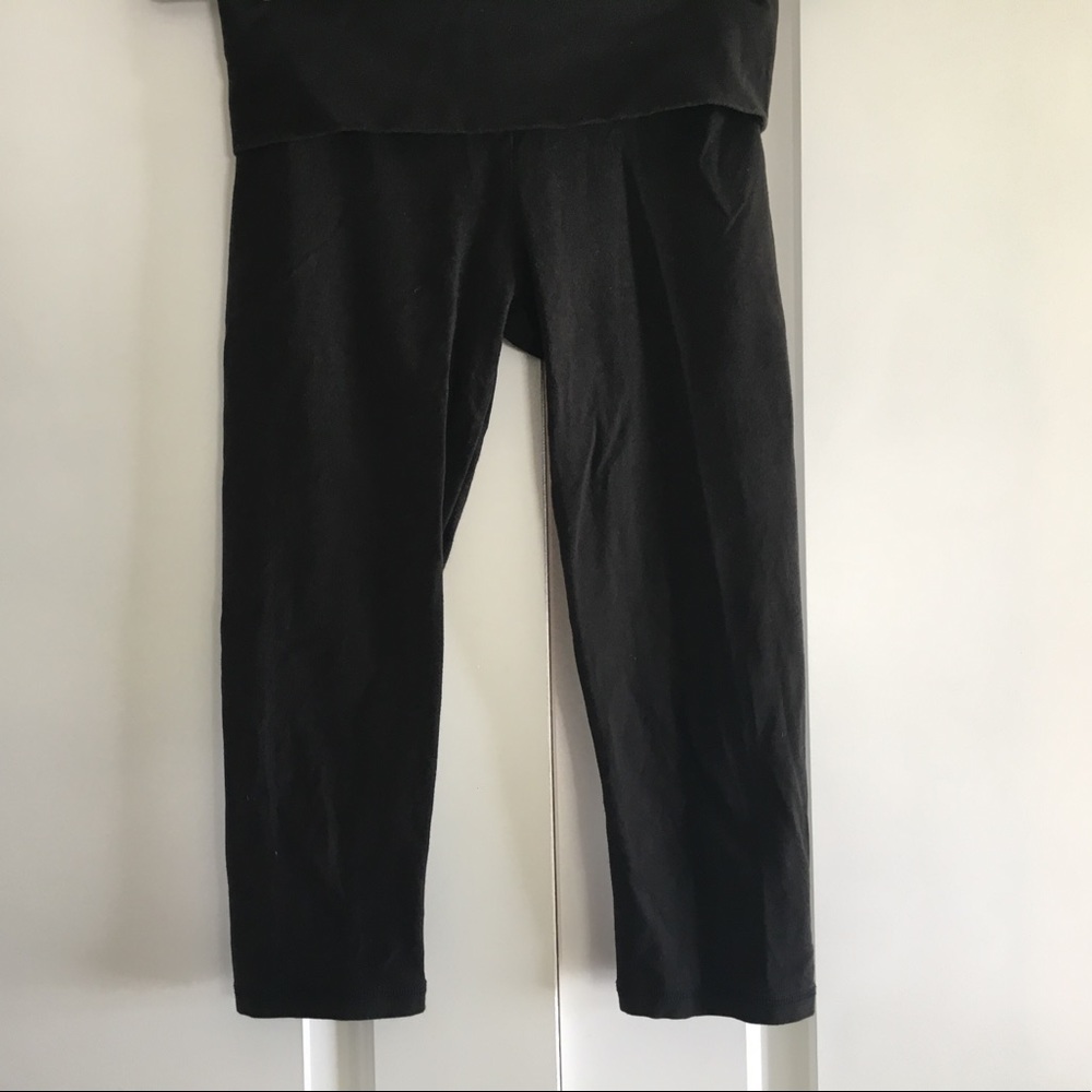 VS Pink fold-over cropped yoga leggings