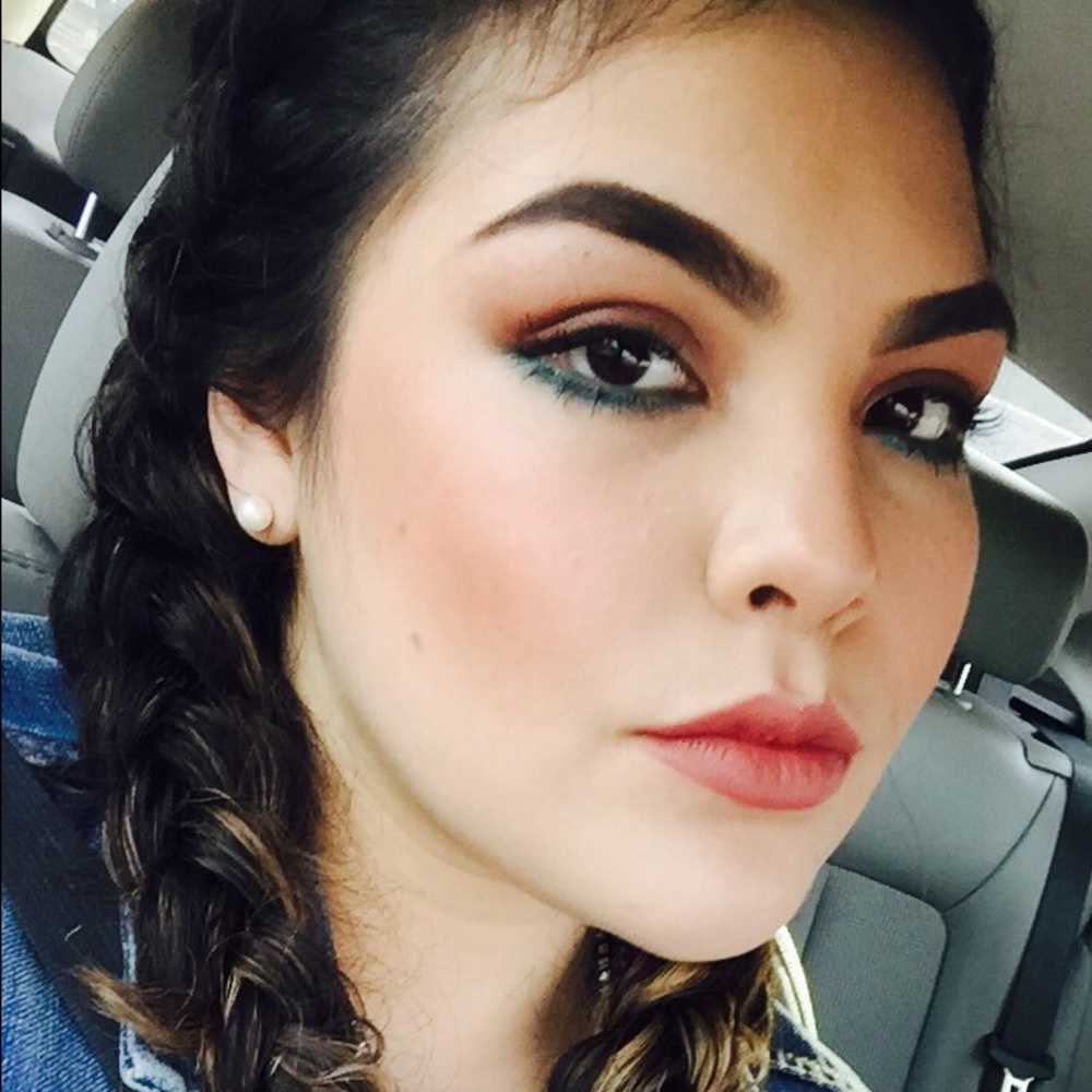Meet your Posher, Kimberly