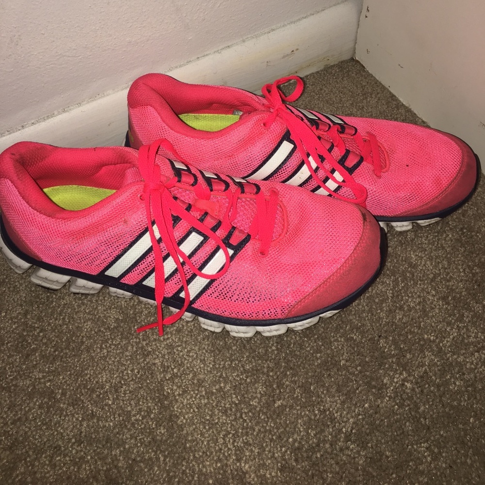 Coral adidas tennis shoes