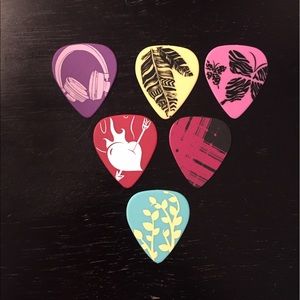 Guitar picks 🎸