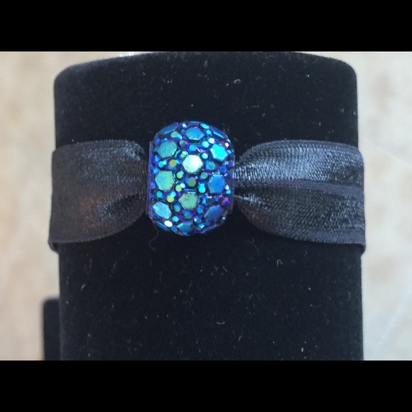 Hair Ties/ Bracelets - Picture 5 of 8