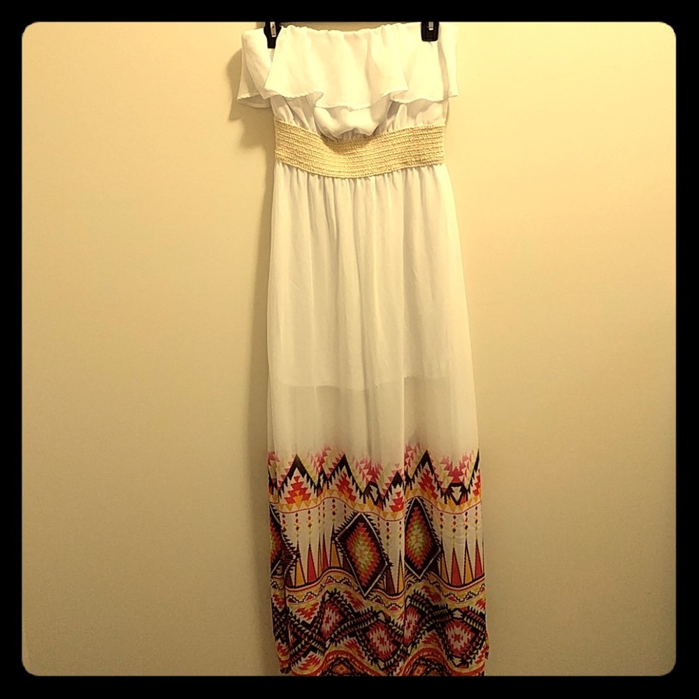 L8ter White and Multi-Colored Aztec Pattern Dress