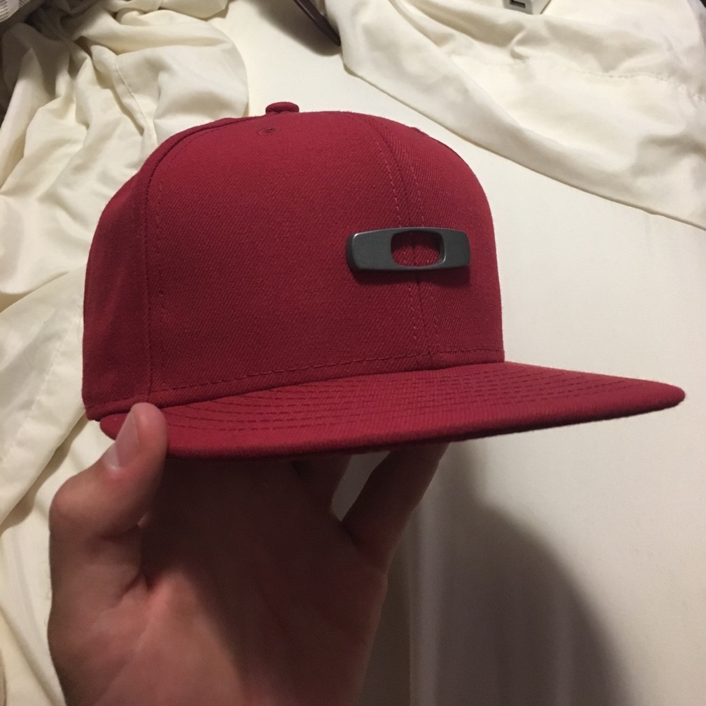 Oakley adjustable hat