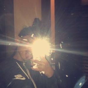 Meet your Posher, Samara