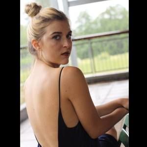 Meet your Posher, Anna