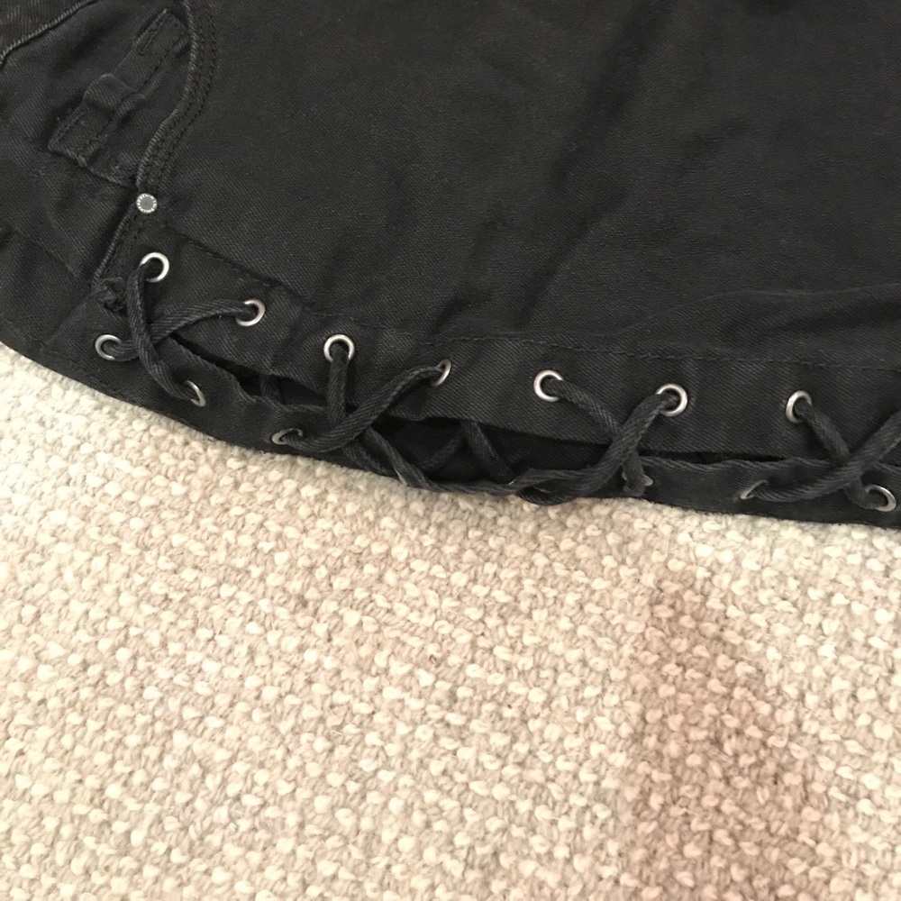 cutejeans - Picture 2 of 2