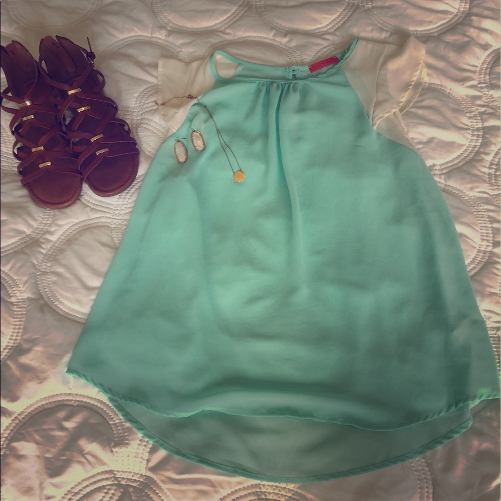 Gaudy Me Boutique Blouse // Barely Worn // LG