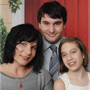 Meet your Posher, Corina