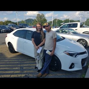 Meet your Posher, Dillon