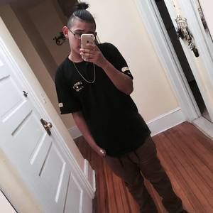 Meet your Posher, Elliot