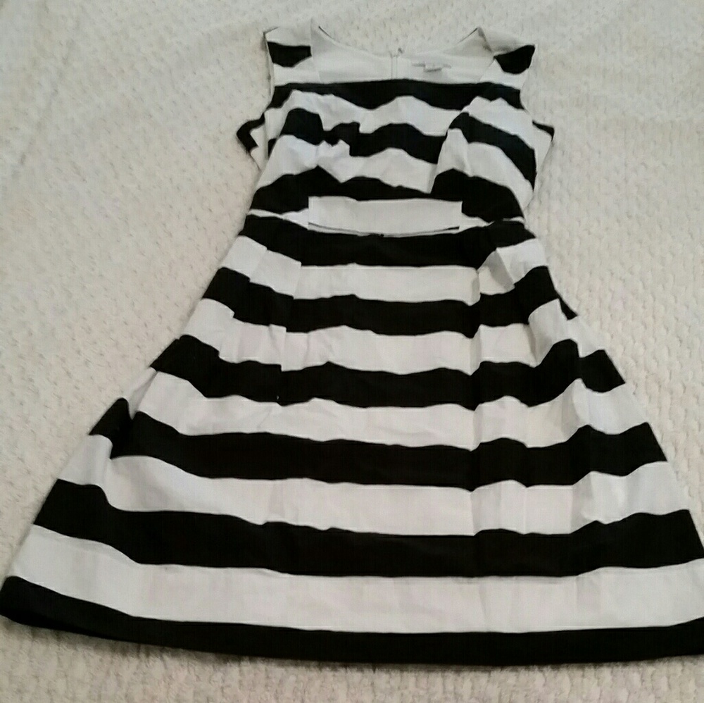 Liz Claiborne Striped Dress - NWOT Size 10