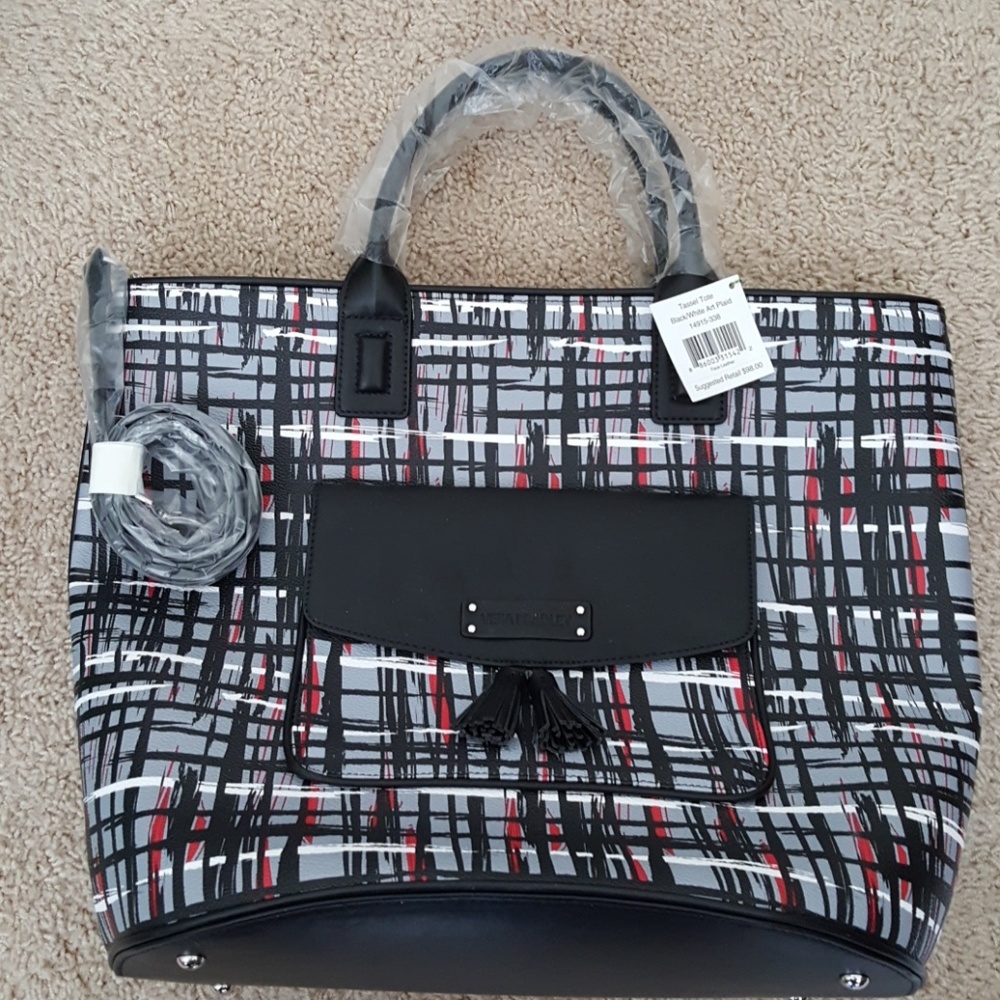 NWT Vera Bradley Tassle Tote with wallet