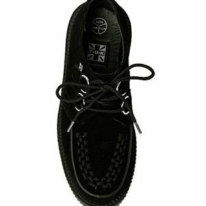 T.U.K. BLACK SUEDE LOW SOLE VIVA CREEPERS
