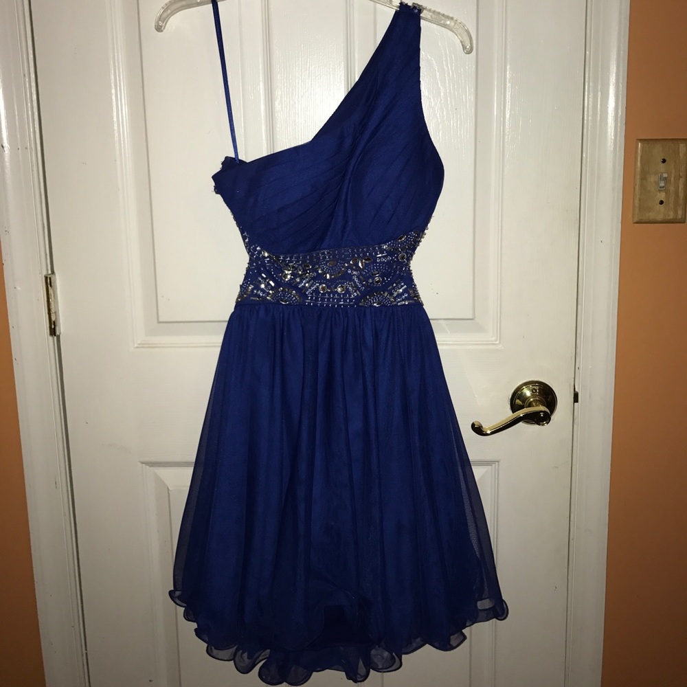 Homecoming dress