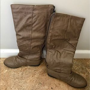 Brown Top Moda boots