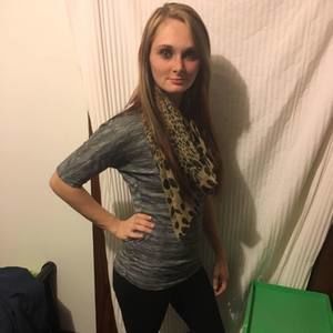 Meet your Posher, Alyssia