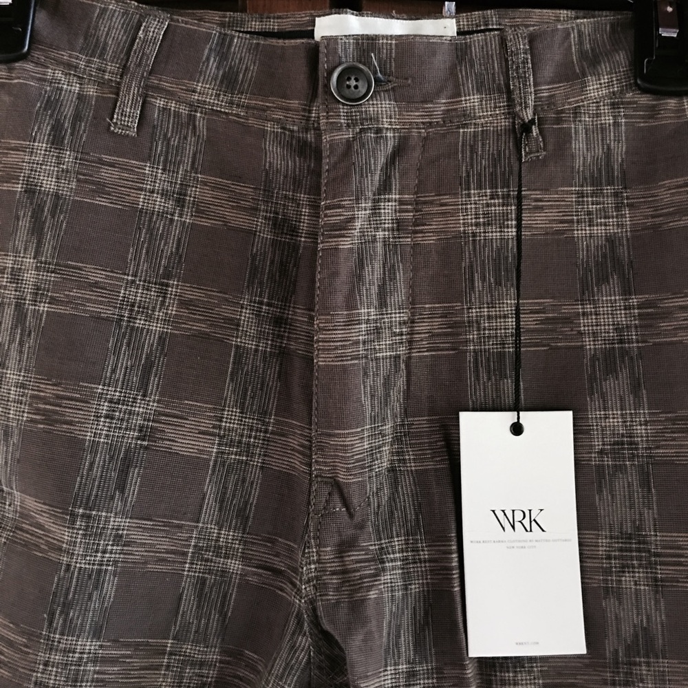 šSALEšWRK Check Shorts - Picture 2 of 5