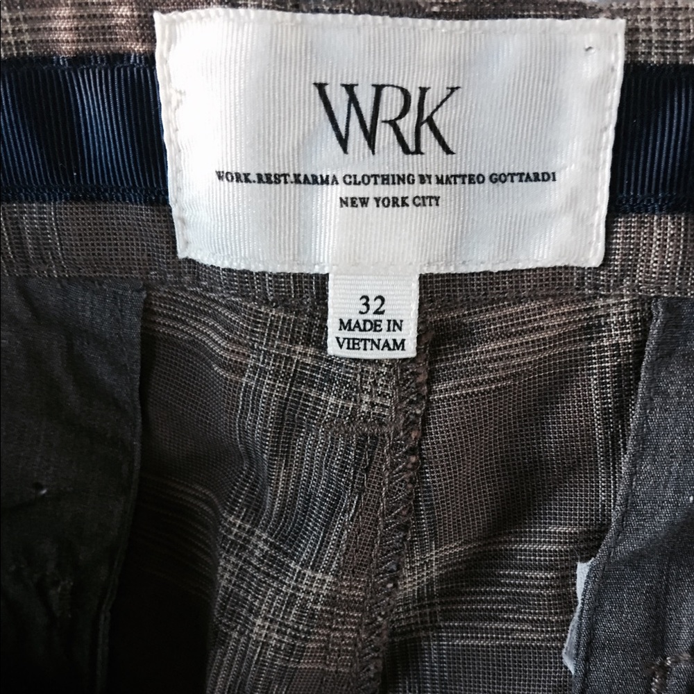 šSALEšWRK Check Shorts - Picture 3 of 5