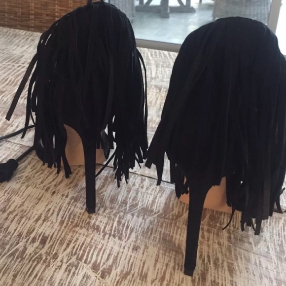 BNWT ZARA WOMENS FRINGE SUEDE HEELS STILETTOS | 6 - Picture 4 of 4